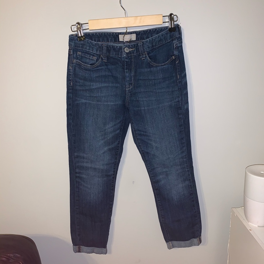 Banana Republic Cropped and Cuffed Jean!